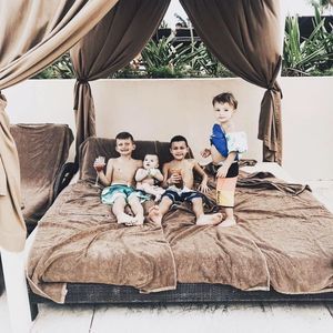 Meet your Posher, Meghan